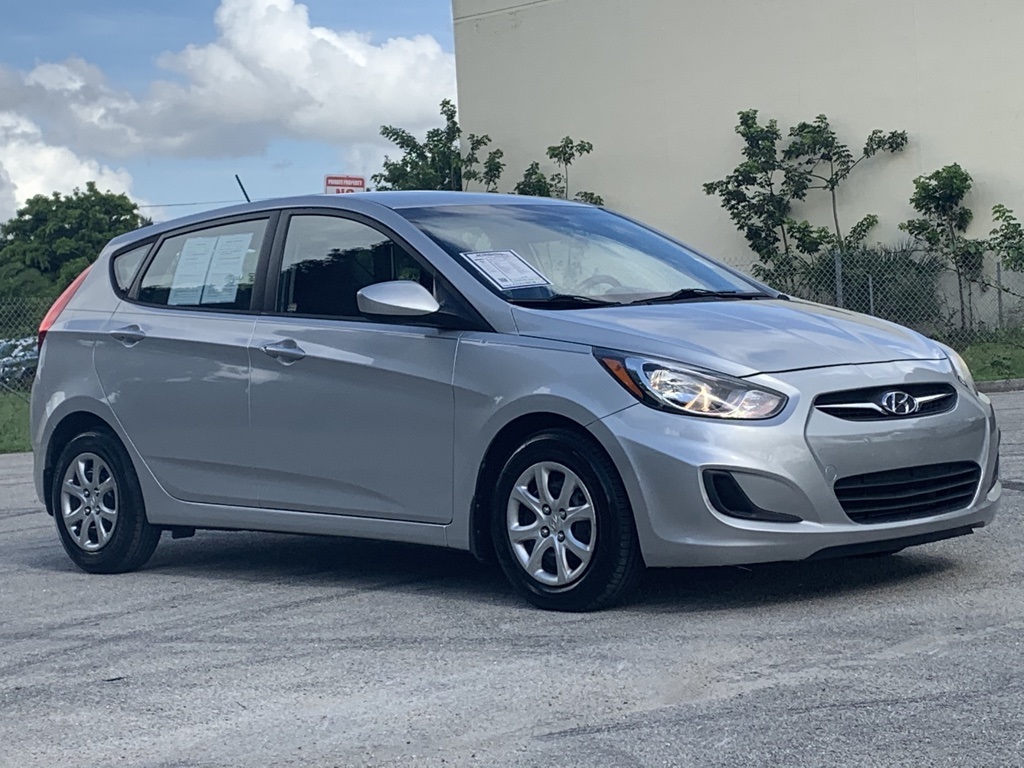 Pre-Owned 2013 Hyundai Accent GS 4D Hatchback in Miami #D0G182645A ...